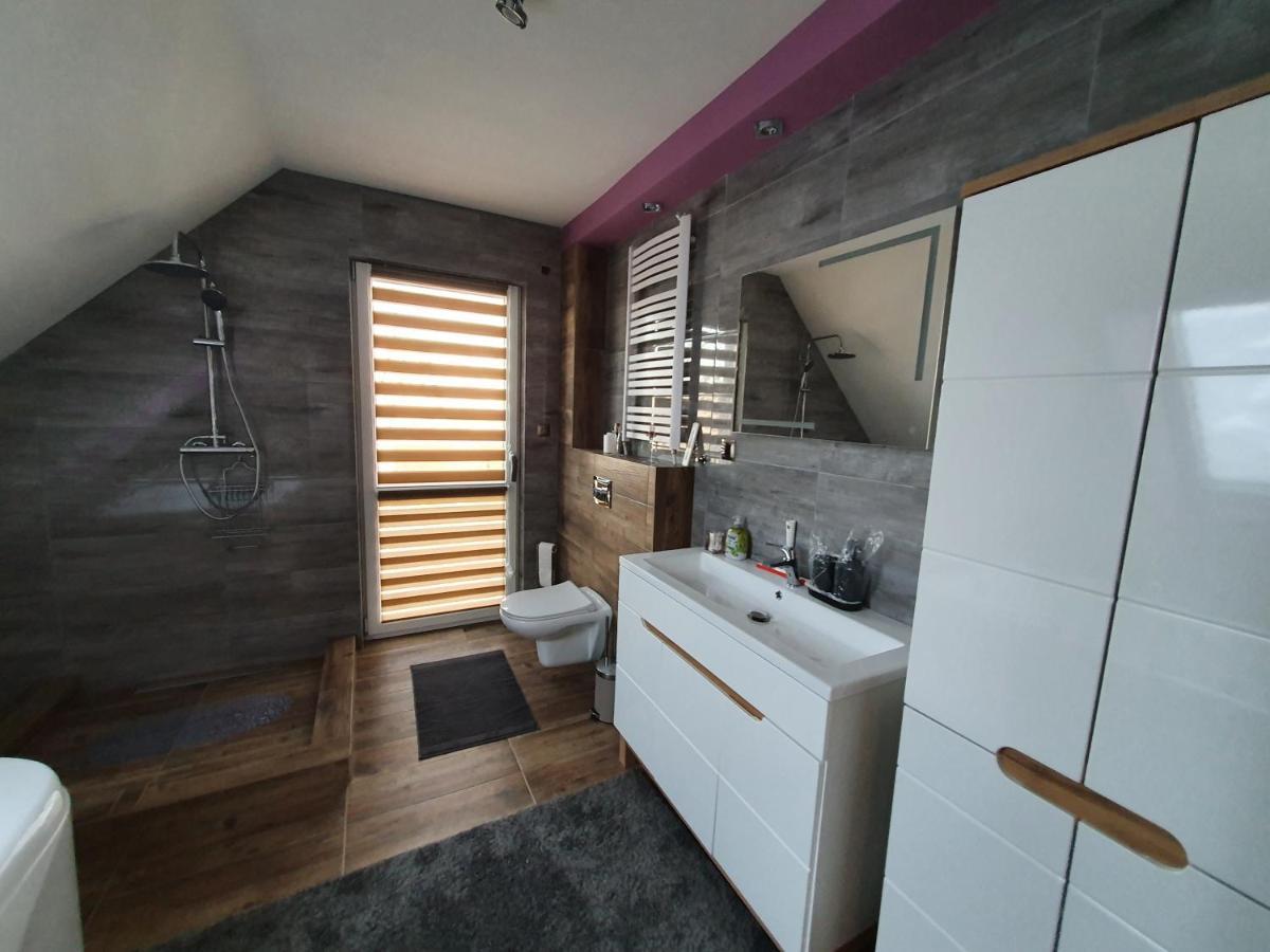 Nowy Dom Apartament Z Widokiem Na Gory 8 Osob Bielsko-Biała Exteriör bild