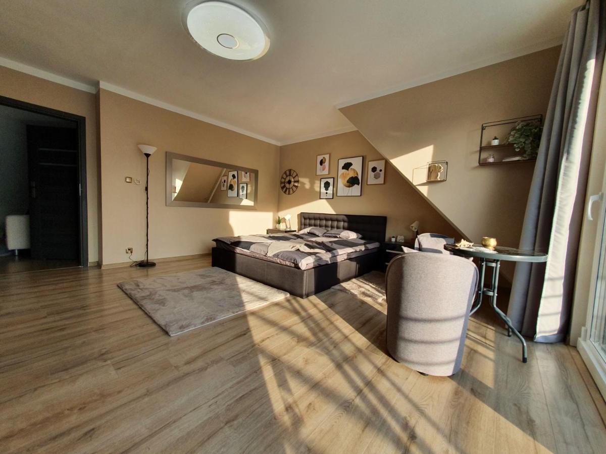 Nowy Dom Apartament Z Widokiem Na Gory 8 Osob Bielsko-Biała Exteriör bild